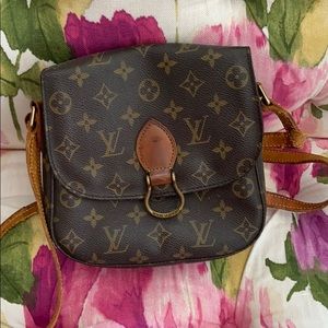 Louis Vuitton - vintage crossbody - in rough shape